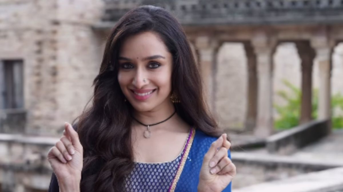 shraddha-kapoor-promises-character-name-reveal-in-stree-3-shares-fun-bts-photos-from-stree-2-sets